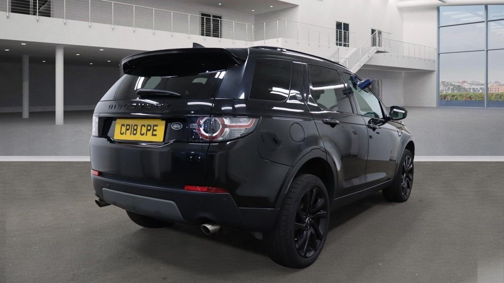 Used Land Rover Discovery Sport 2018 for sale - 76172864: Photo 4