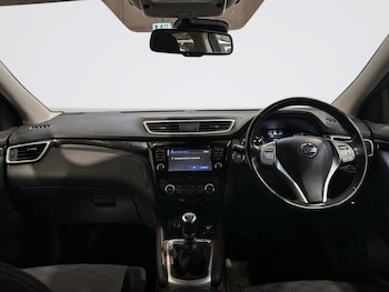 Used Nissan Qashqai 2015 for sale - 79414287: Photo
