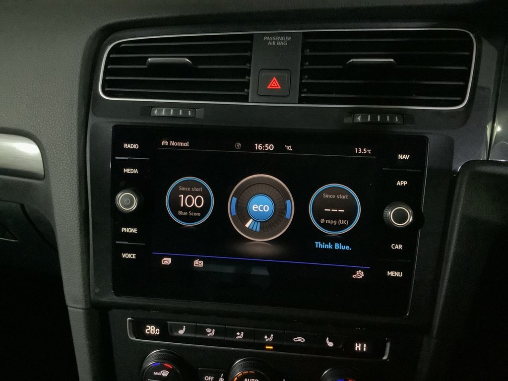 Used Volkswagen Golf 2020 for sale - 76559384: Photo 23