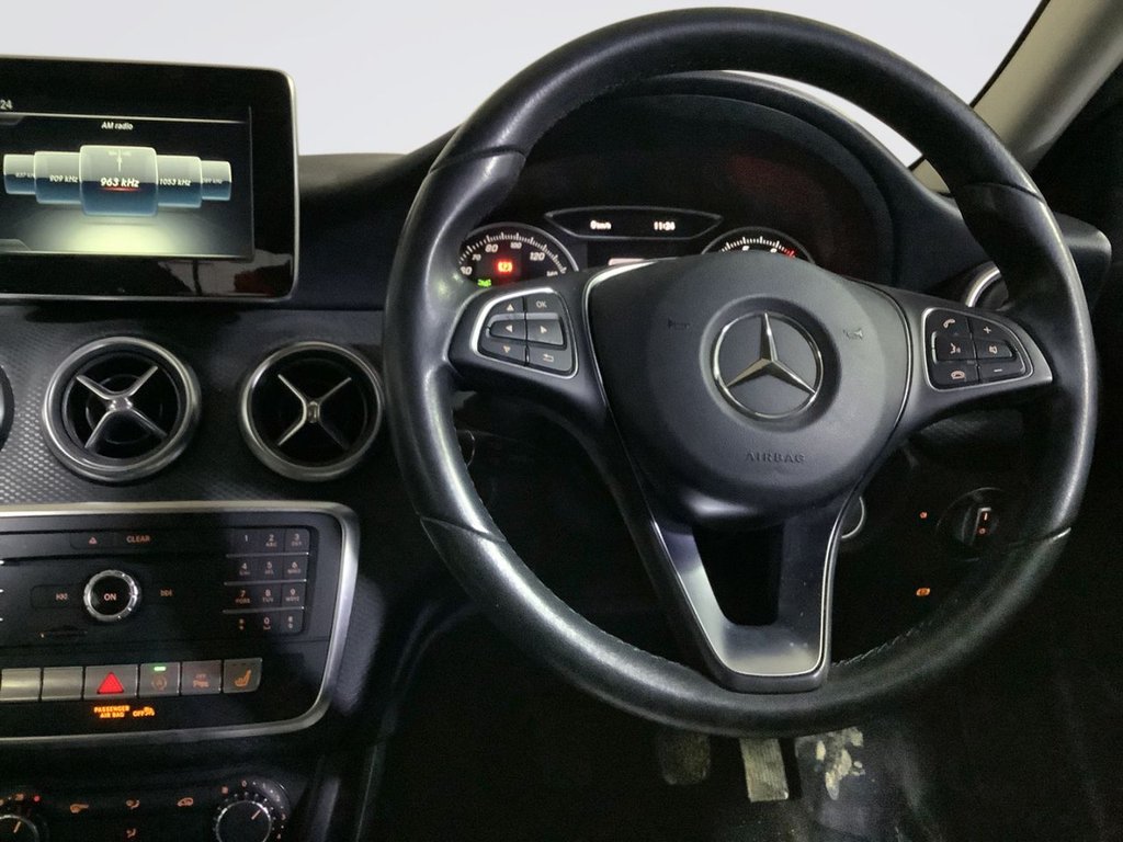 Used Mercedes-Benz A-Class 2018 for sale - 76453977: Photo 15