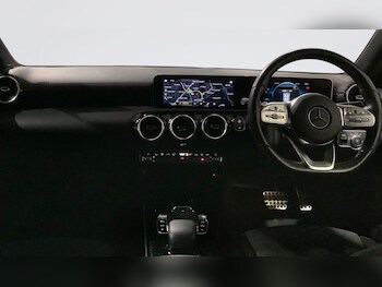 Used Mercedes-Benz A-Class 2019 for sale - 77608575: Photo