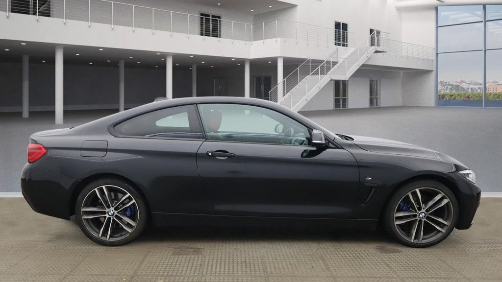 Used BMW 4 Series 2018 for sale - 77685357: Photo 11