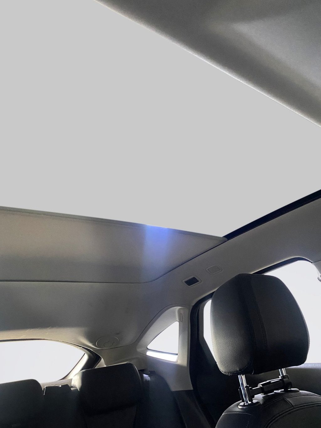 Used Jaguar E-Pace 2019 for sale - 77904614: Photo 12