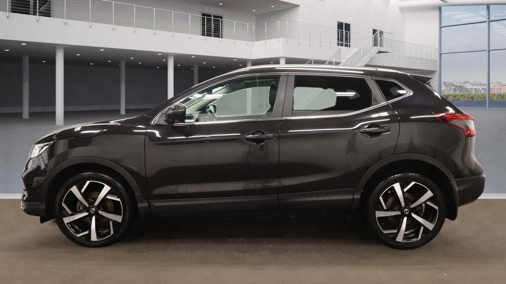 Used Nissan Qashqai 2018 for sale - 76333674: Photo 6