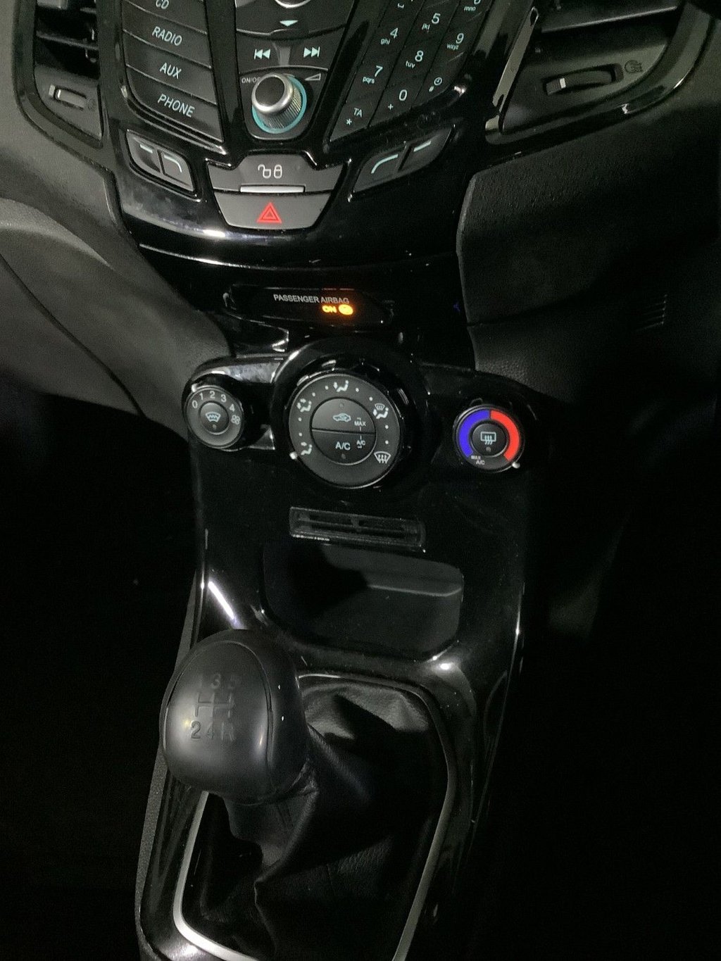 Used Ford Fiesta 2016 for sale - 76376259: Photo 22