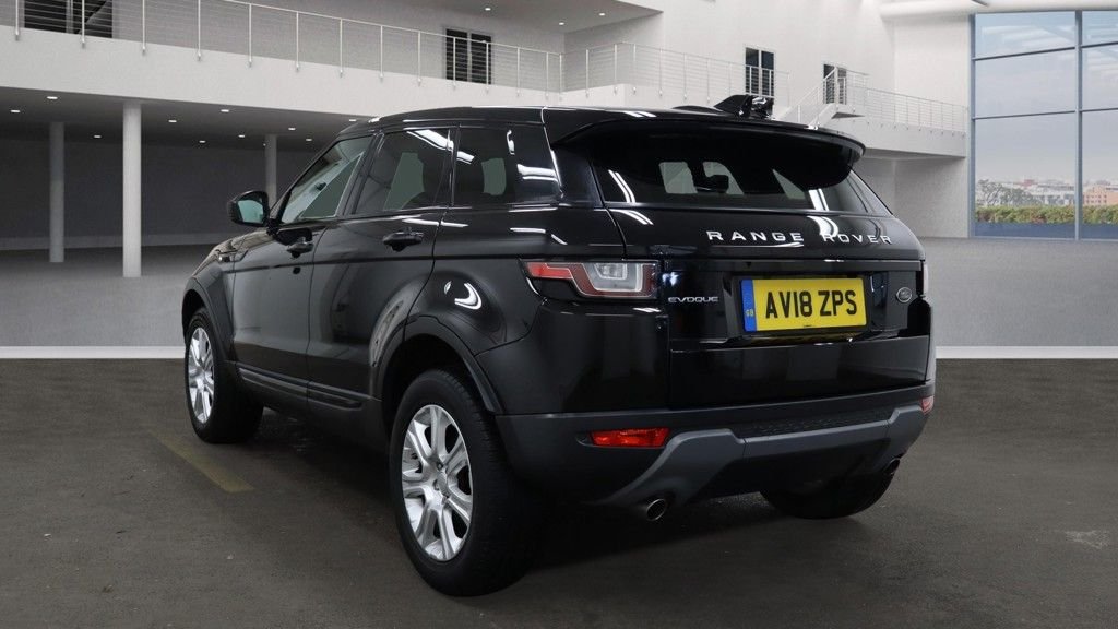 Used Land Rover Range Rover Evoque 2018 for sale - 76376140: Photo 3
