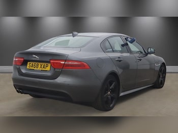 Used Jaguar XE 2018 for sale - 78414203: Photo