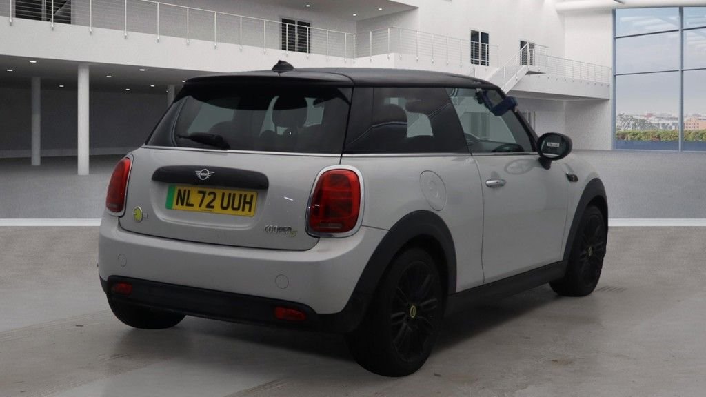Used MINI Hatch 2022 for sale - 77302609: Photo 4