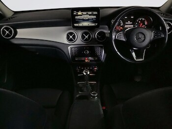 Used Mercedes-Benz GLA 2019 for sale - 76279718: Photo 3