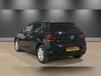 Used Volkswagen Polo 2019 for sale - 79245052: Photo