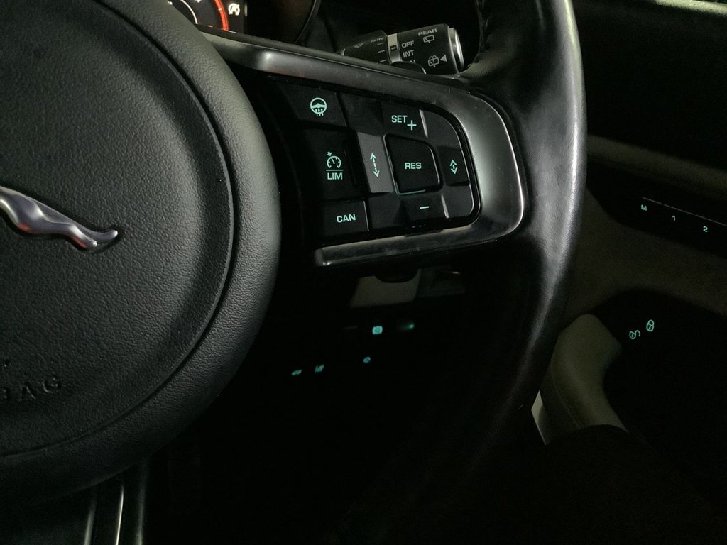 Used Jaguar E-Pace 2018 for sale - 76406294: Photo 19