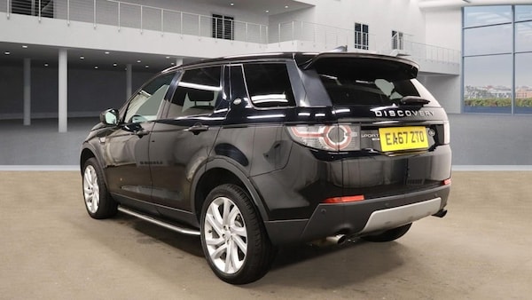 Used Land Rover Discovery Sport 2017 for sale - 76333697: Photo 3