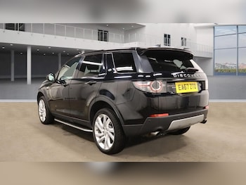 Used Land Rover Discovery Sport 2017 for sale - 76333697: Photo 3