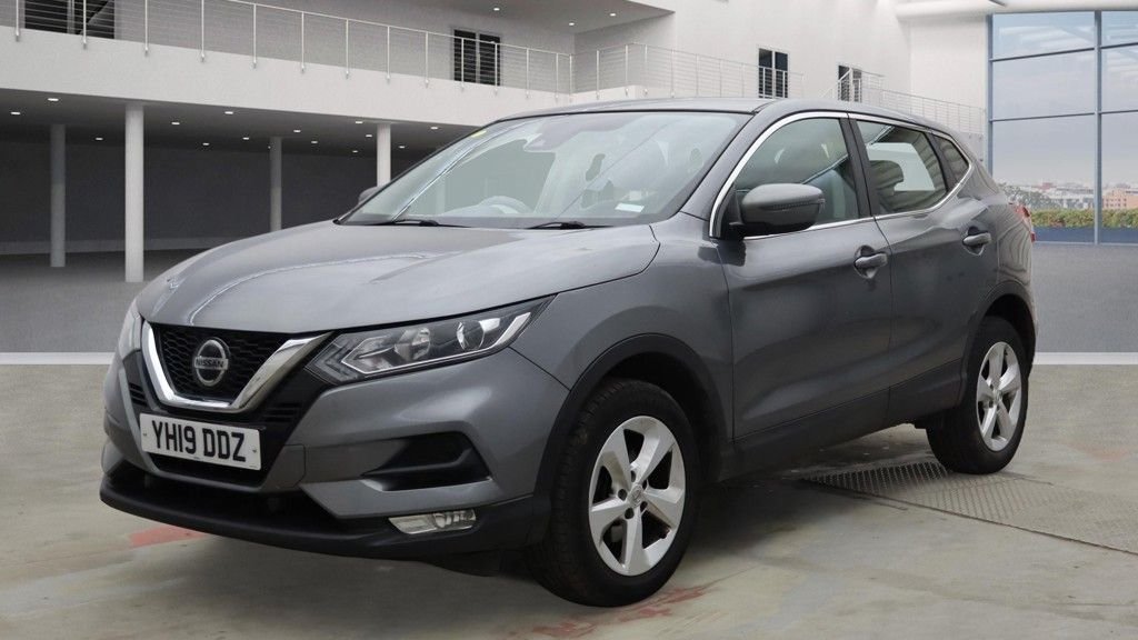Used Nissan Qashqai 2019 for sale - 77685359: Photo 2