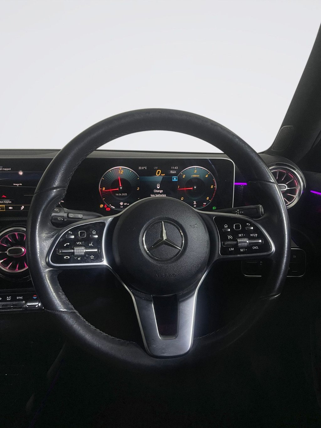 Used Mercedes-Benz A-Class 2018 for sale - 76999233: Photo 16