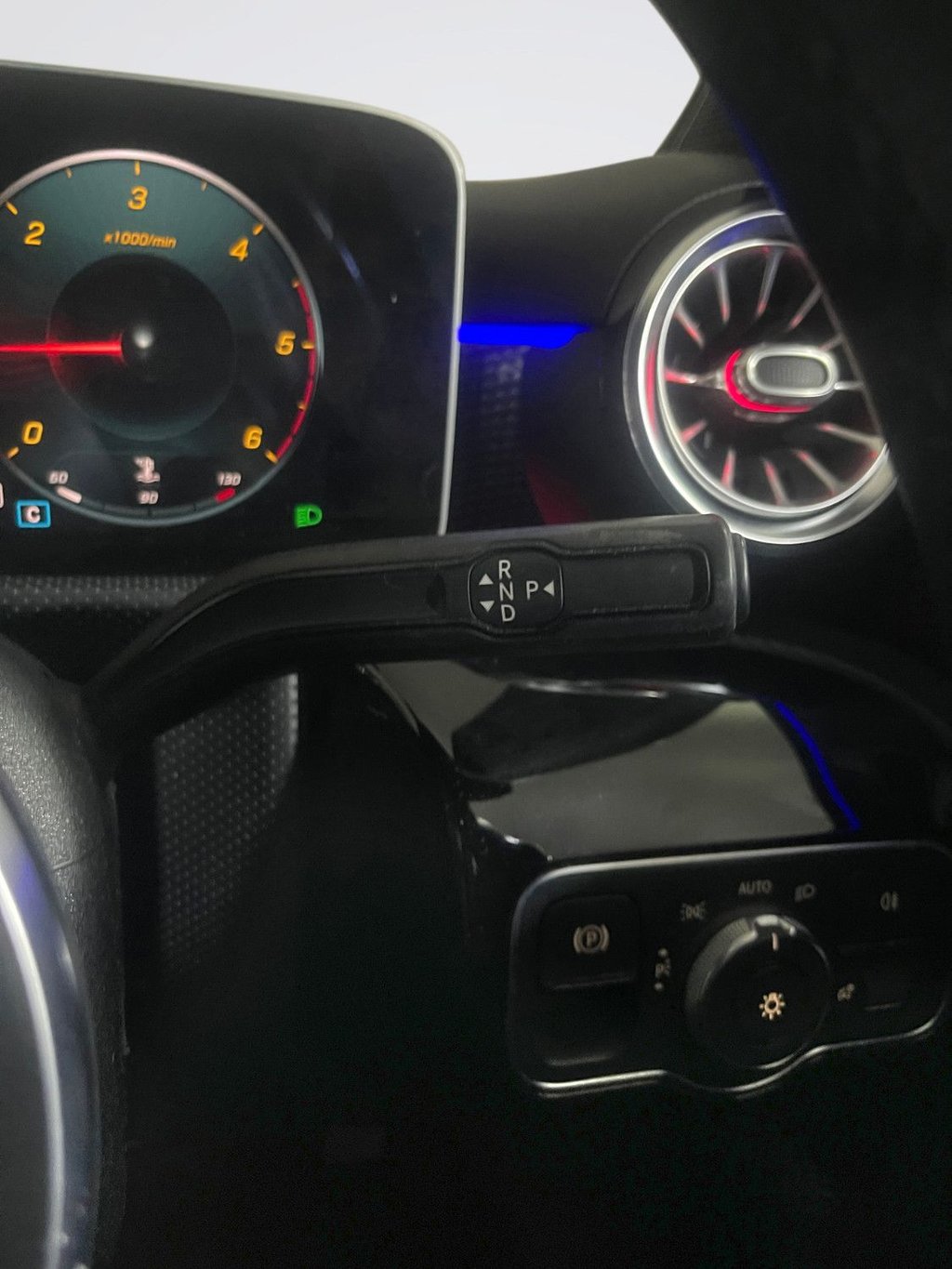 Used Mercedes-Benz A-Class 2018 for sale - 76999233: Photo 20