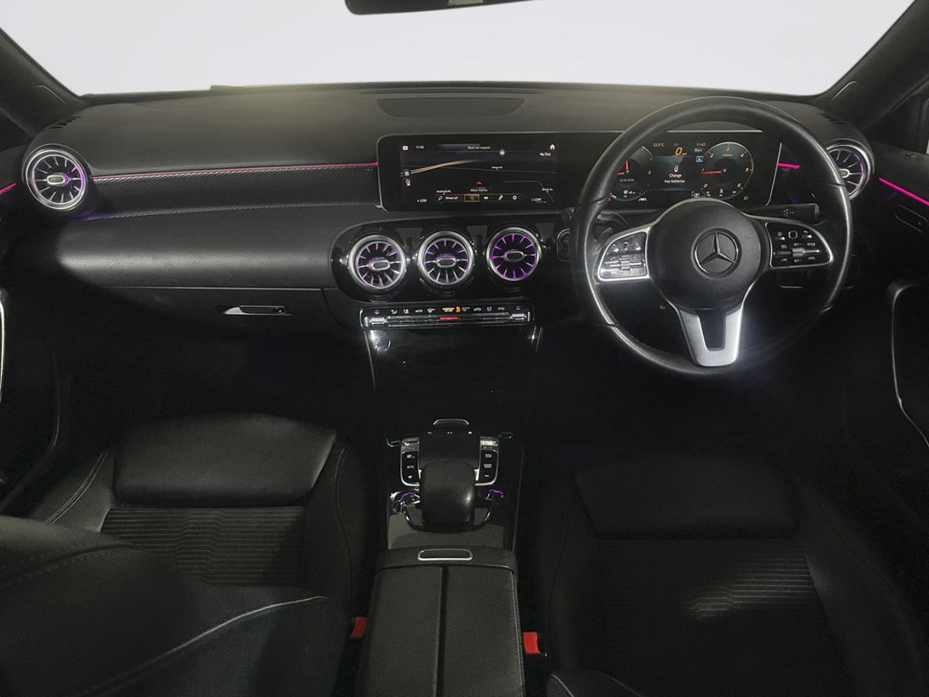 Used Mercedes-Benz A-Class 2018 for sale - 76999233: Photo 3