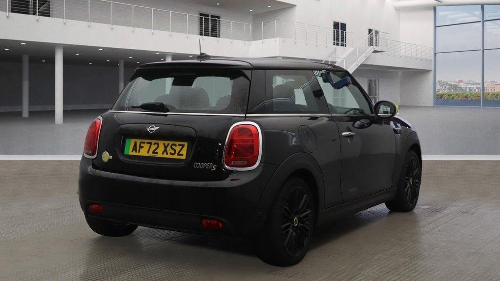 Used MINI Hatch 2023 for sale - 77332970: Photo 10