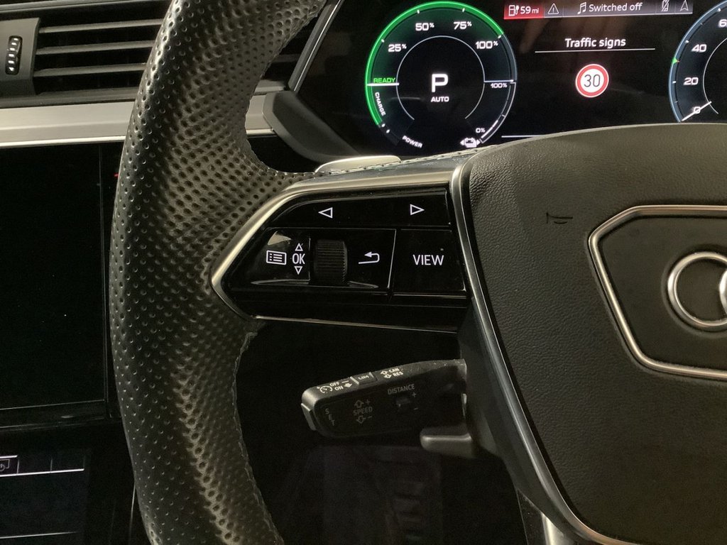 Used Audi e-tron 2023 for sale - 77139528: Photo 18