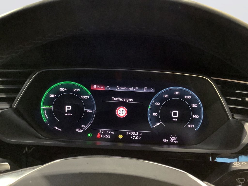 Used Audi e-tron 2023 for sale - 77139528: Photo 19