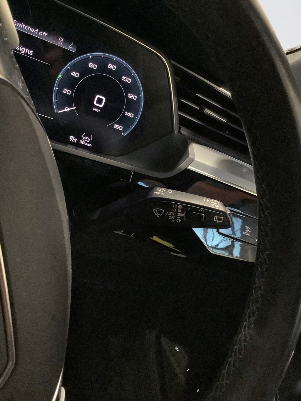 Used Audi e-tron 2023 for sale - 77139528: Photo 22