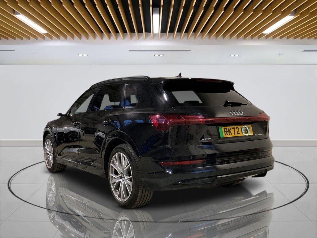 Used Audi e-tron 2023 for sale - 77139528: Photo 6