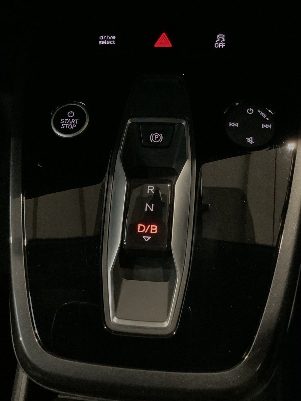 Used Audi Q4 e-tron 2021 for sale - 77520523: Photo 27