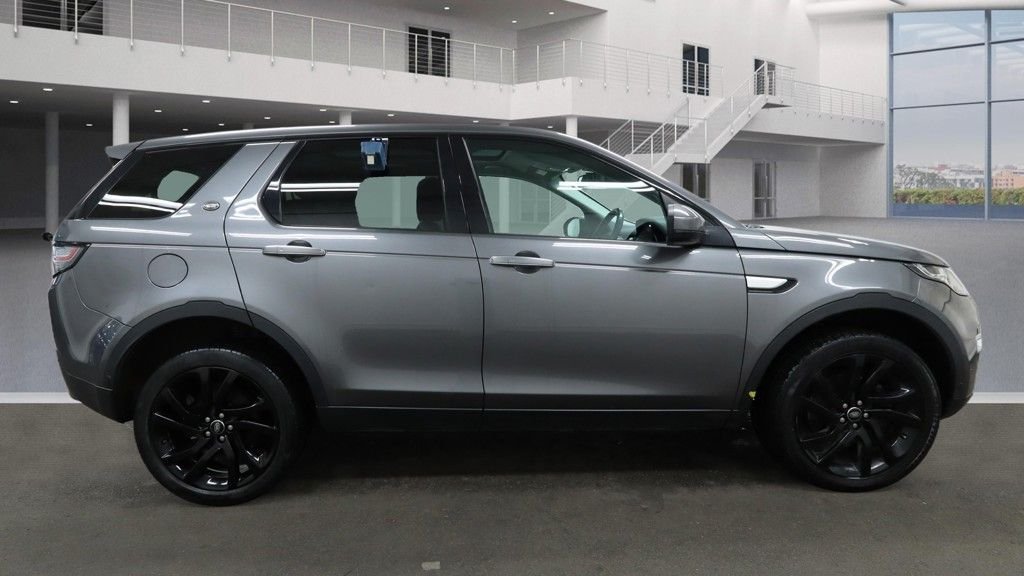 Used Land Rover Discovery Sport 2019 for sale - 77499265: Photo 5