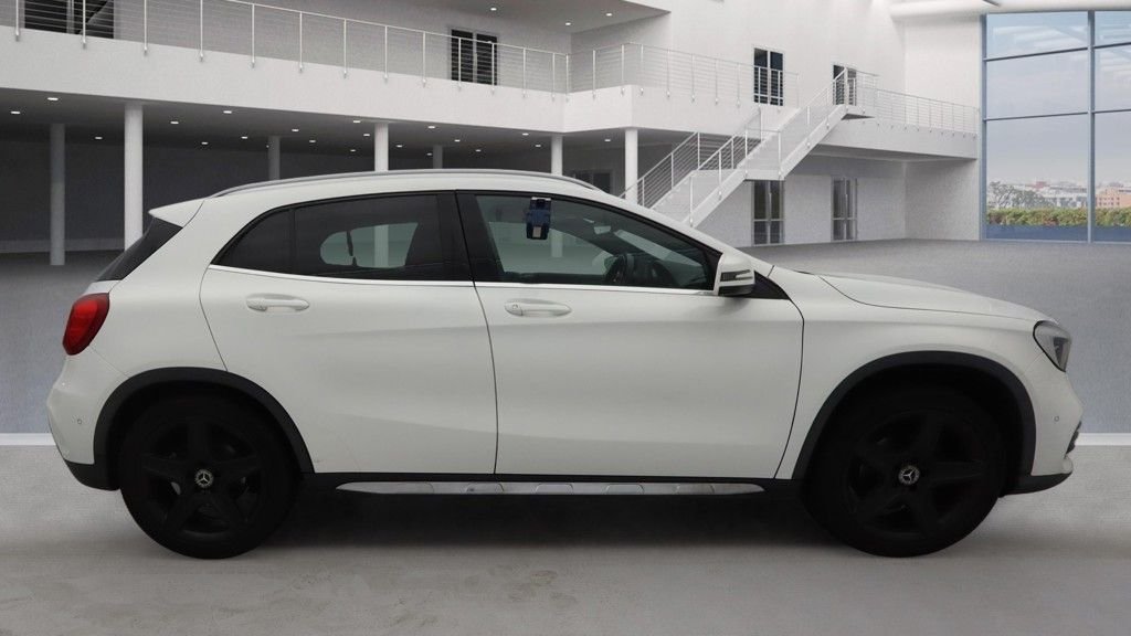 Used Mercedes-Benz GLA 2018 for sale - 77539697: Photo 11