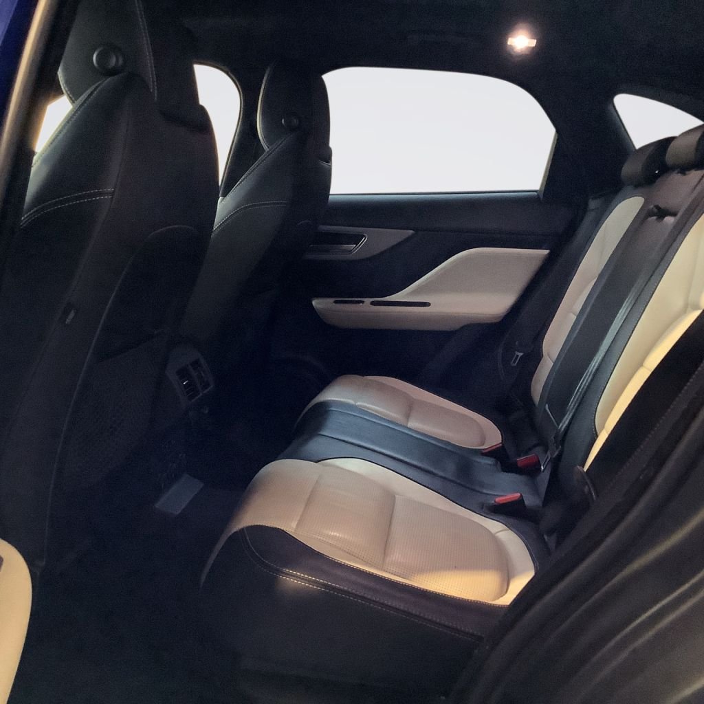 Used Jaguar F-Pace 2018 for sale - 77037738: Photo 11