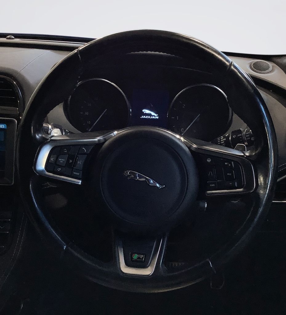 Used Jaguar F-Pace 2018 for sale - 77037738: Photo 14