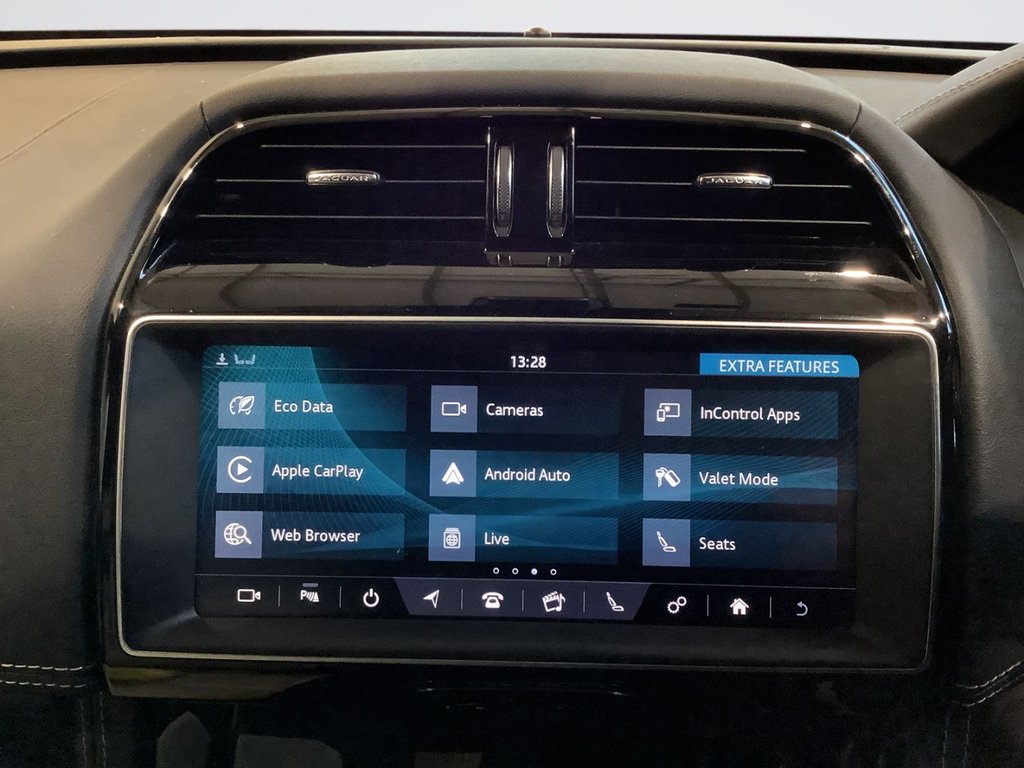 Used Jaguar F-Pace 2018 for sale - 77037738: Photo 22