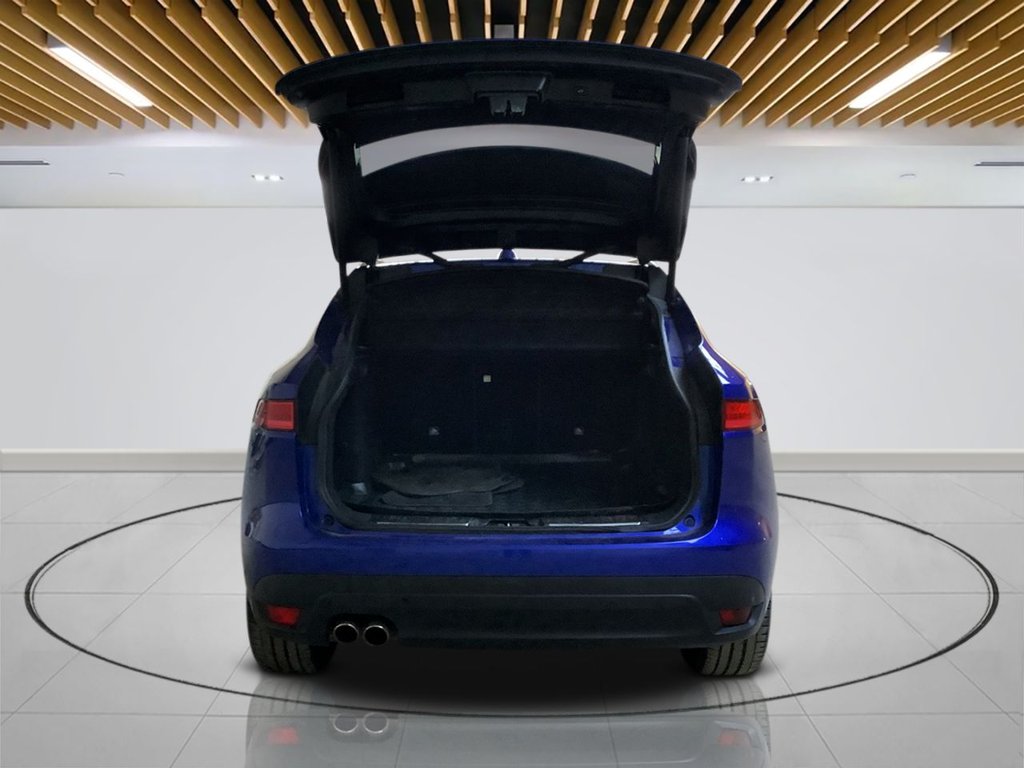 Used Jaguar F-Pace 2018 for sale - 77037738: Photo 8