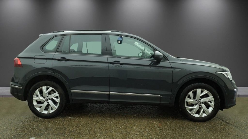 Used Volkswagen Tiguan 2022 for sale - 78030571: Photo 5