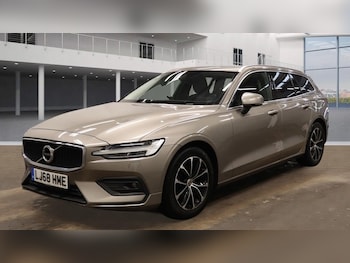 Used Volvo V60 2018 for sale - 75924190: Photo
