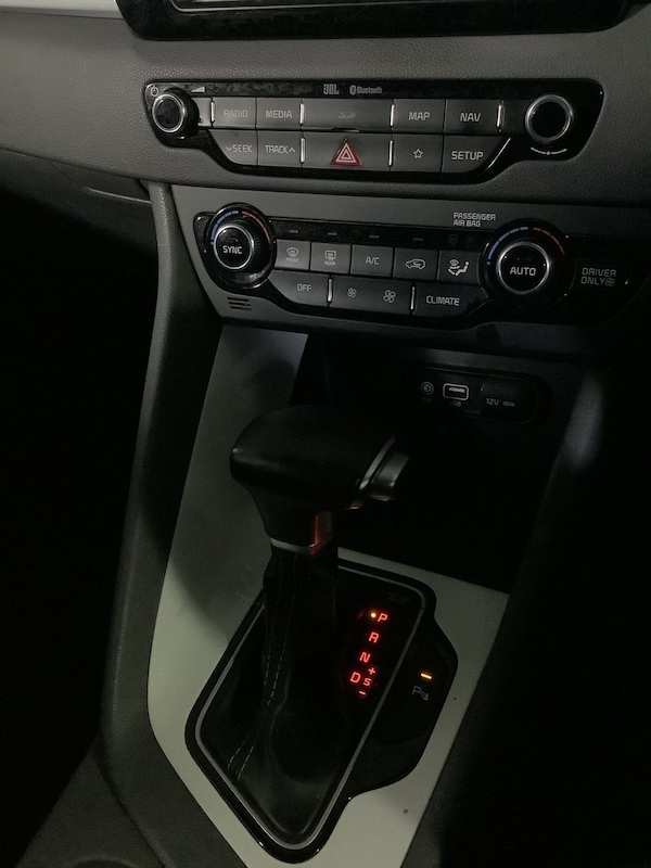 Used Kia Niro 2018 for sale - 76279643: Photo 24