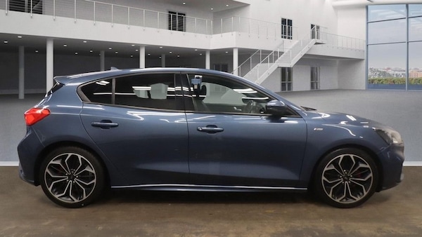 Used Ford Focus 2019 for sale - 76229008: Photo 5