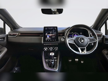 Used Renault Clio 2023 for sale - 78481966: Photo