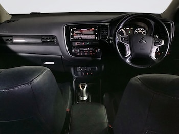 Used Mitsubishi Outlander 2018 for sale - 76559364: Photo