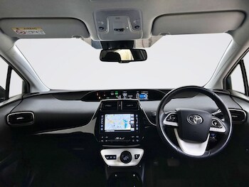 Used Toyota Prius 2018 for sale - 78306264: Photo