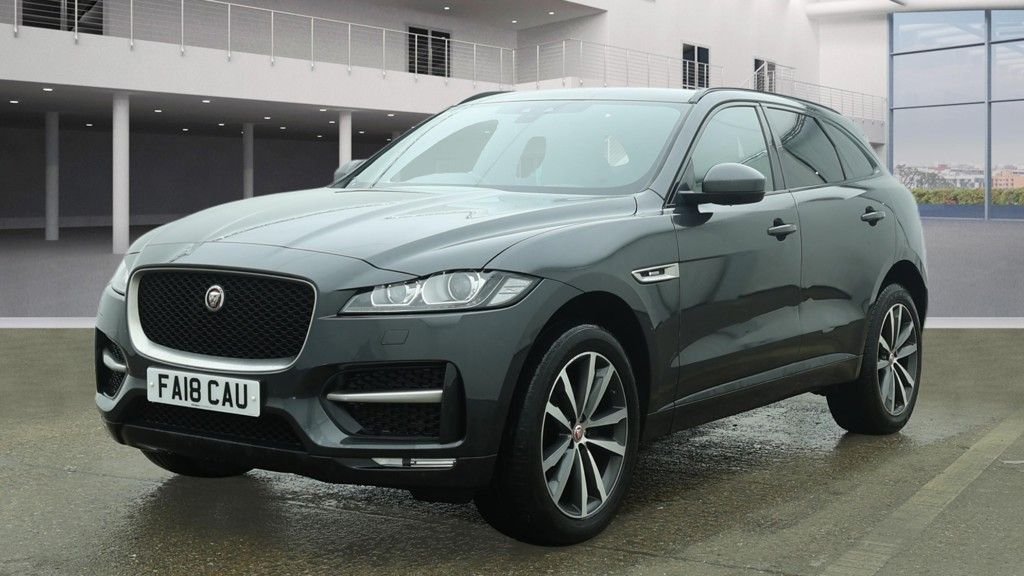 Used Jaguar F-Pace 2018 for sale - 77660178: Photo 2