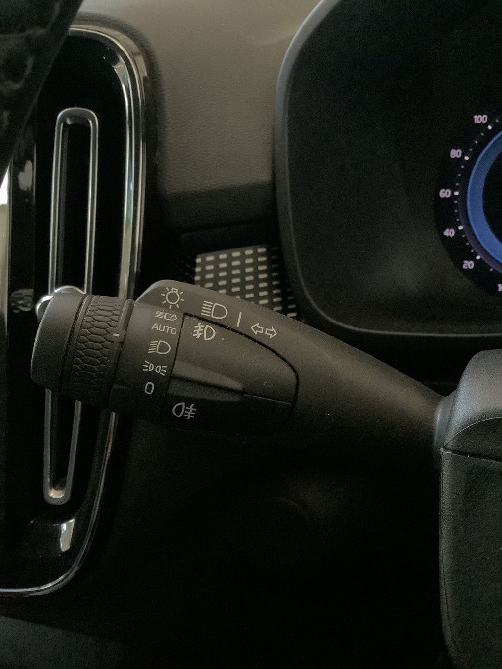 Used Volvo XC40 2021 for sale - 77919591: Photo 20