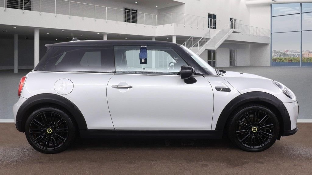 Used MINI Hatch 2021 for sale - 77332981: Photo 11