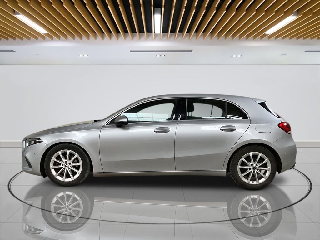 Used Mercedes-Benz A-Class 2019 for sale - 77936343: Photo 5