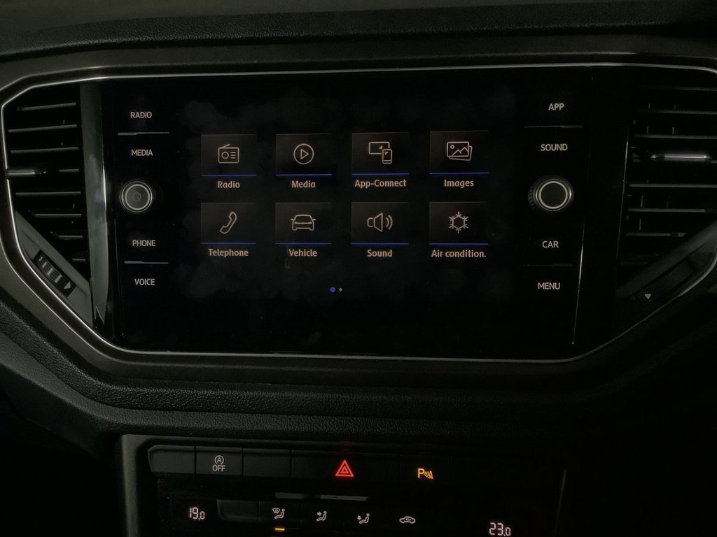 Used Volkswagen T-Roc 2018 for sale - 76797725: Photo 20