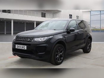 Used Land Rover Discovery Sport 2019 for sale - 76162843: Photo 2