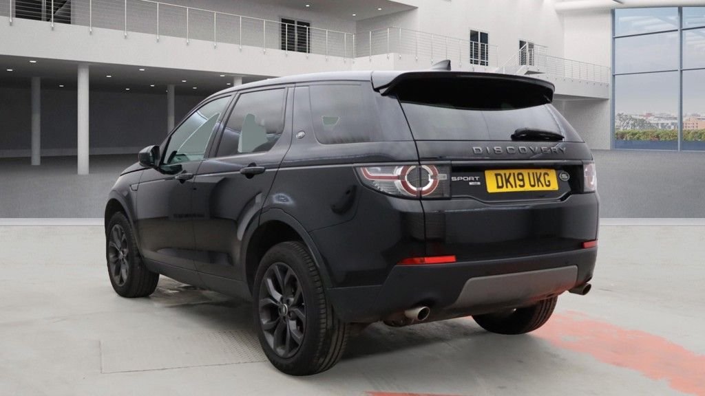 Used Land Rover Discovery Sport 2019 for sale - 76162843: Photo 3