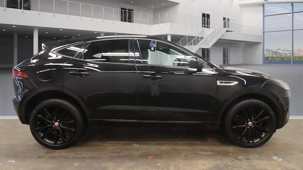 Used Jaguar E-Pace 2018 for sale - 76210607: Photo 5