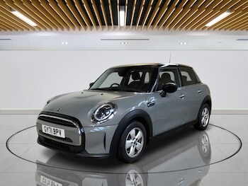 Used MINI Hatch 2021 for sale - 77499547: Photo
