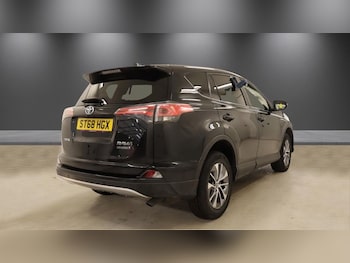 Used Toyota RAV4 2018 for sale - 78612150: Photo